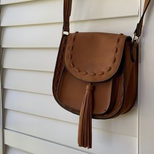 Tasseled shoulder bag